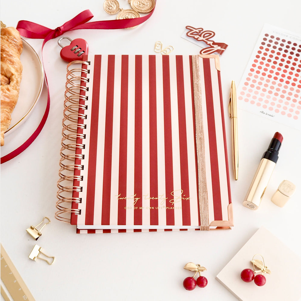 
                  
                    2026 Weekly Planner - CEO of My Own Life® - ella iconic - Red and White Stripes - Rouge - UK
                  
                