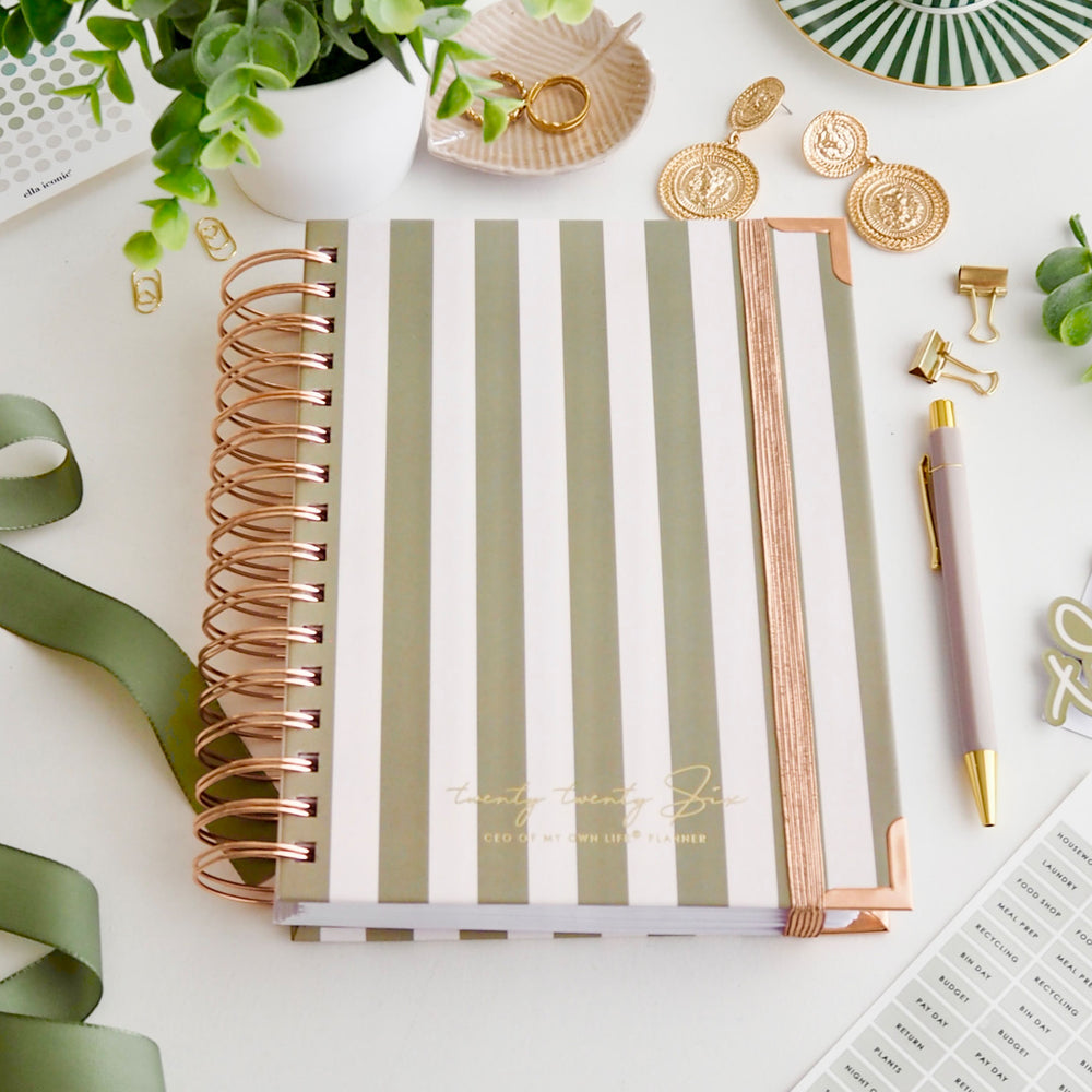 
                  
                    All-in-one 2026 Weekly Life Planner - CEO of My Own Life® Planner - ella iconic - Olive
                  
                