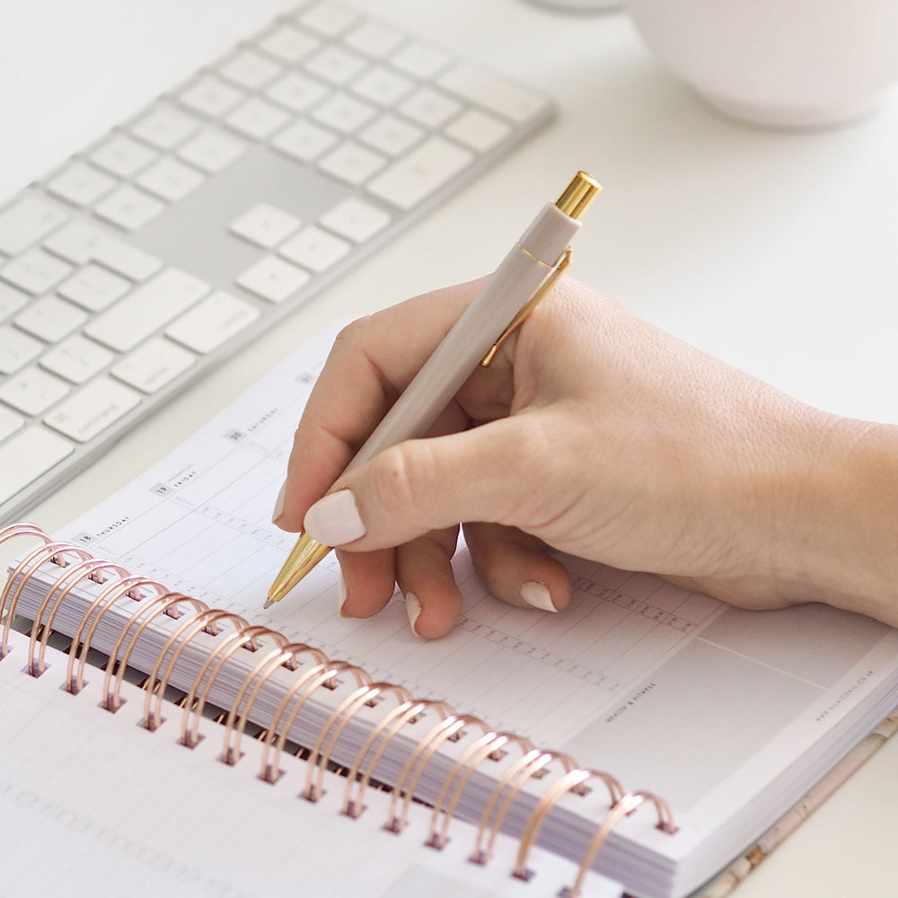 
                  
                    Hexagonal Lightweight Ballpoint Pen • Bare Beige - ella iconic® UK
                  
                