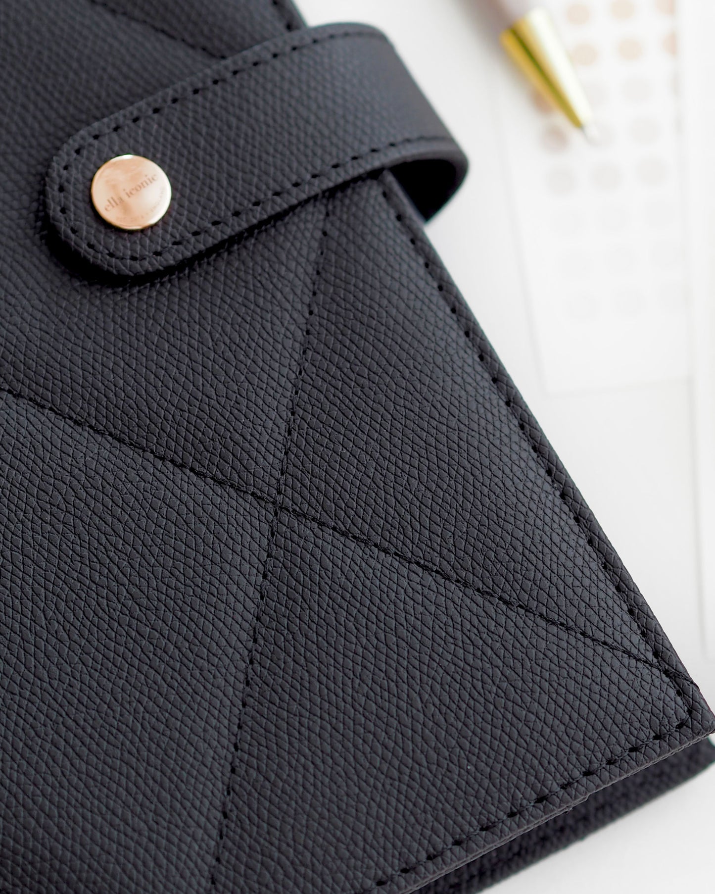 Personalised A5 Ring Binder Agenda - Black - ella iconic