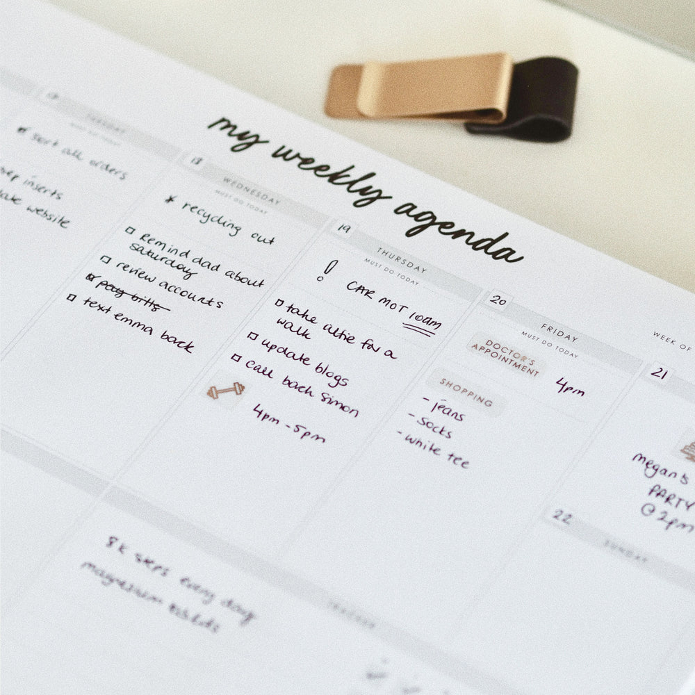 
                  
                    A4-White-undated-weekly_desk_planner-my_weekly_agenda-ella_iconic
                  
                