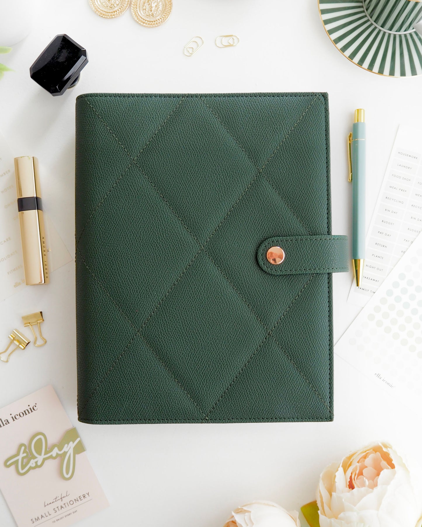 ella iconic® premium vegan leather A5 ring binder / agenda in Deep Green